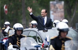Chặng đường khó khăn của Tổng thống Pháp Hollande